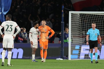 开运在线赛事平台-切尔西客场崩盘！门将致命失误导致溃败，欧冠希望彻底渺茫