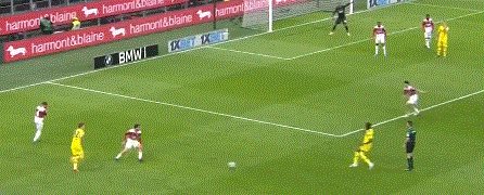 1649104577100055923.gif 动画 (2006).gif